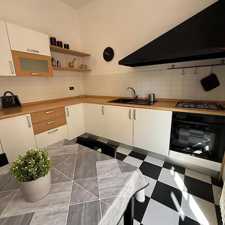 Appartamento La Casina Di Danfè La Spezia